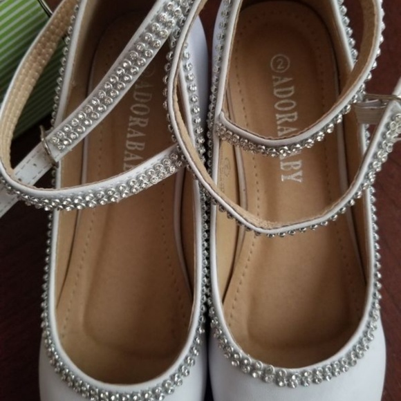 Little girl heel shoes - Picture 3 of 3